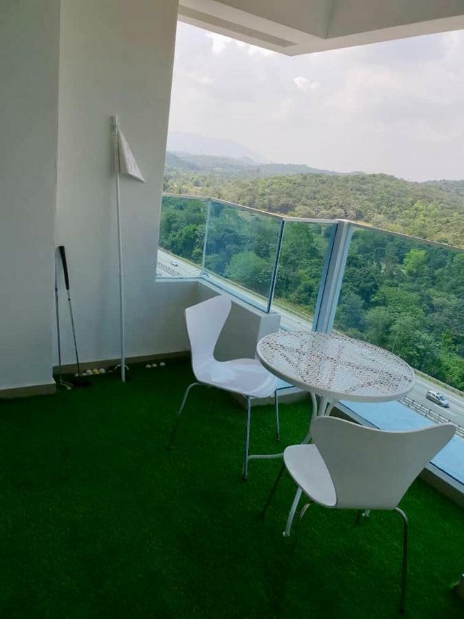 Homestay @ Bandar Seri Putra Kajang Buitenkant foto