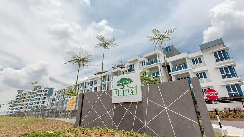 Homestay @ Bandar Seri Putra Kajang Buitenkant foto